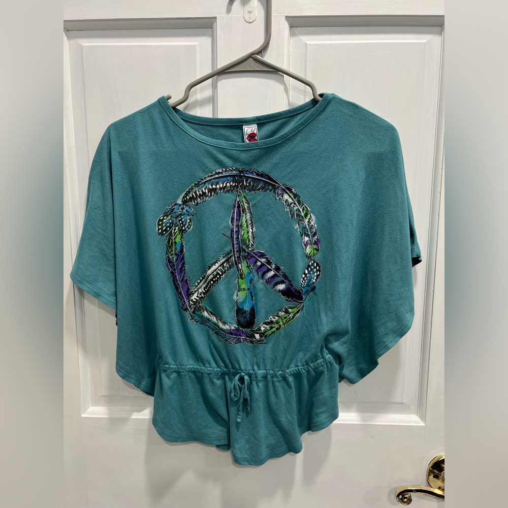 KNIT WORKS Suede Feel Peace Sign Super Soft Top Sz MEDIUM 10-12 GIRLS Pre Loved